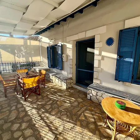 Сasa de vacaciones Joanna Seaside House Meganisi
